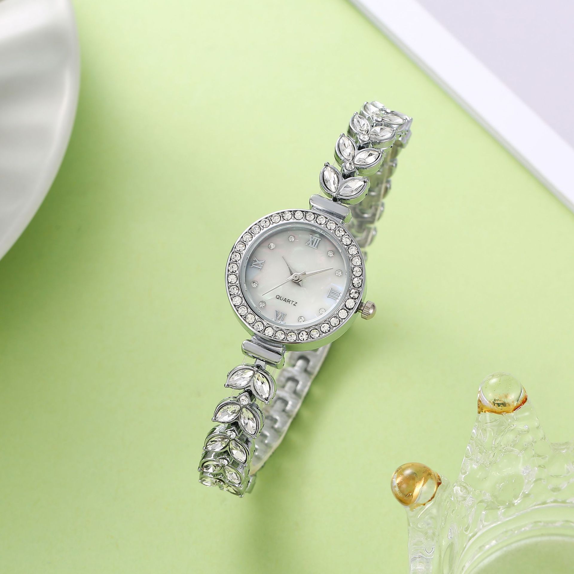 Luxury Watch Group - นาฬิกาข้อมือนางเงือก W75ของ Uthai นาฬิกาข้อมือกลุ่มเล็กสุดหรูไฟนาฬิกาผู้หญิงของขวัญนาฬิกาข้อมือแฟชั่นสำหรับผู้หญิง