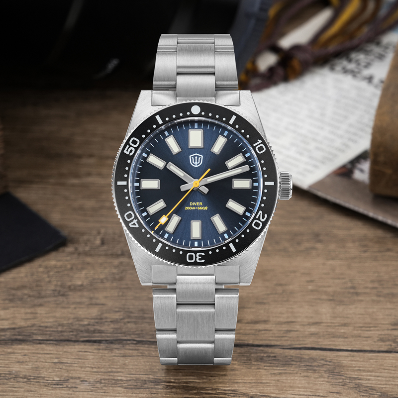 นาฬิกาควอตซ์ Watchdives WD1965 - Luxury Watch Business บทวิจารณ์และราคา