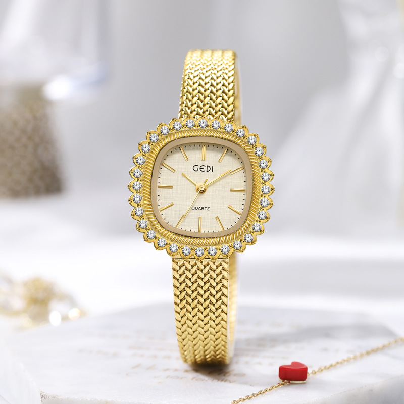 นาฬิกาข้อมือผู้หญิง แบรนด์ Med - Luxury Watch Grade บทวิจารณ์และราคา