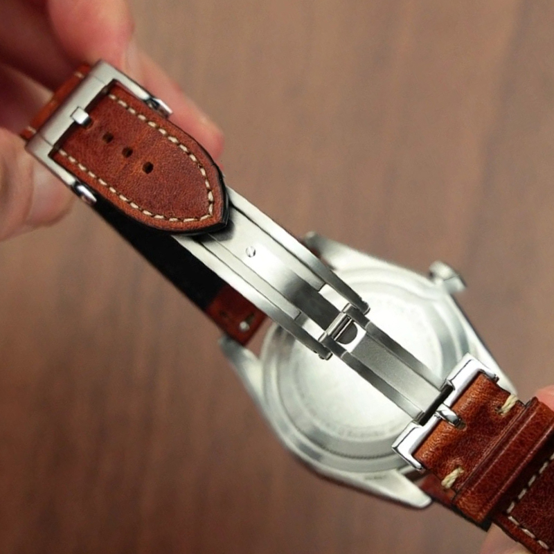 ตัวล็อคสายนาฬิกาแบบสปริงดีไซน์ - Luxury Watch News บทวิจารณ์และราคา