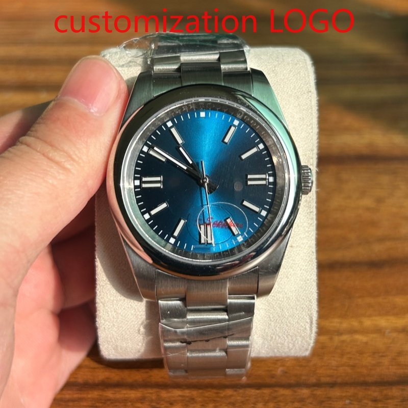 นาฬิกาข้อมือหรูหราสีสันสดใส ขน - Quiet Luxury Watch บทวิจารณ์และราคา