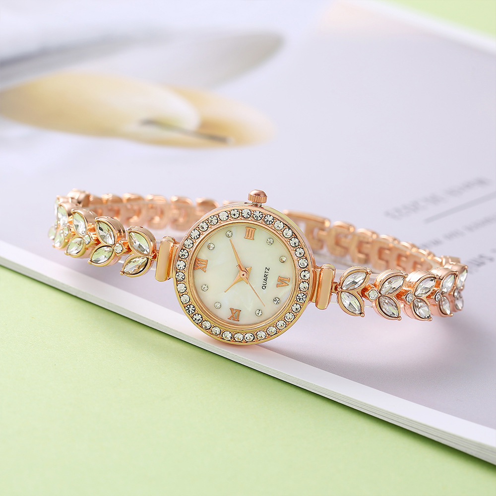 นาฬิกาข้อมือนางเงือก W75ของ Ut - Luxury Watch Group บทวิจารณ์และราคา