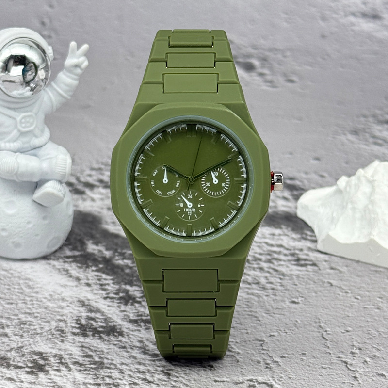แบรนด์ที่มีชื่อเสียงนาฬิกาข้อม - Luxury Watch Collection บทวิจารณ์และราคา